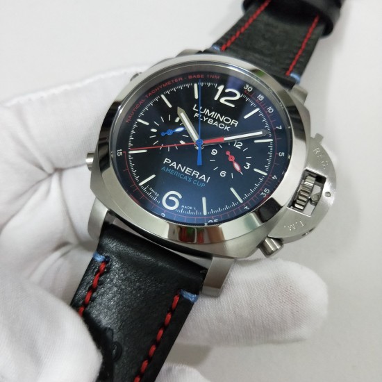 ❤ ❤ 品牌:沛纳海 PANERAI系列:Luminor 1950系列,美洲帆船赛纪念款型号:PAM00725尺寸:直径44MM,厚度15MM玻璃:加强矿物质玻璃表壳:316L精钢白壳表带:进口意大利牛皮机芯:天津全自动机芯卓越品质，精细做工，欢迎转载！[拥抱][拥抱]