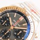 【硬核钢王】GF新品百年灵Chronomat，备受关注的蝴蝶扣辊珠精钢表链因其类似“子弹”的外形被称为“子弹链”。一体式圆滑倒角处理，每一处细节都展现出高辨识度机械美感！表壳纵向拉丝更显GF超凡的打磨功力！材质： 316L精钢直径： 42毫米机芯：Asia-7750机芯GF出品，复刻首选！