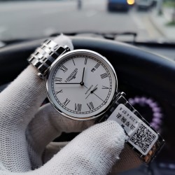 SJ出品  【品牌】：浪琴 LONGINES L28【类型】：精品男士腕表（顶级）精湛【表带】：316精钢表带（耐用）【机芯】：顶级机械机芯（稳定）【材料】：矿物质超强镜面（耐磨）精致品质 大方风范 卓越气质 睿智尊享【尺寸】：直径40mm厚9mm热卖上市！欢迎转载！ 三杰精致推荐男士机械腕表 SJ为你精心拍摄超真实实物图