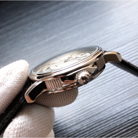 万国--IWC Z2 男士腕表 至臻精品,高雅品位 搭载全自动机械机芯 316L精钢表壳矿物强化玻璃镜面采用进口小牛皮真皮表带尺寸:直径40mm 厚度12mm 万国--IWC Z2 男士腕表 至臻精品,高雅品位 搭载全自动机械机芯 316L精钢表壳矿物强化玻璃镜面采用进口小牛皮真皮表带尺寸:直径40mm 厚度12mm