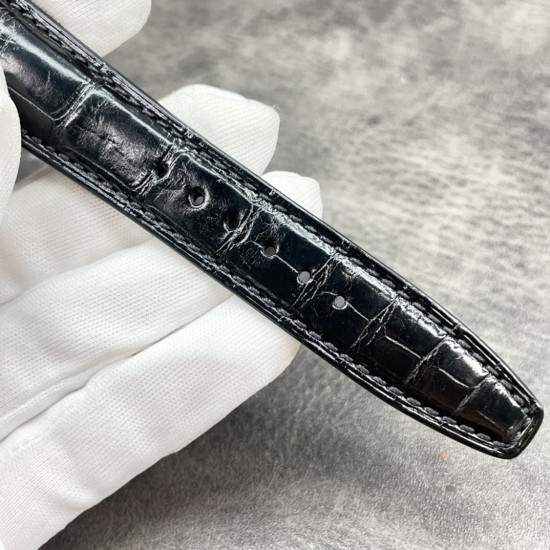 颜值第一！ZF出品。玫瑰金版，表壳上下侧有打瑞士狗头金！IWC 葡7 V5版 最新机芯、万国IWC－葡萄牙系列 七日链 葡七 自动机械机芯 独立小秒针 真动能指示 蓝宝石玻璃 牛皮表带42mm[色][色]出货实拍