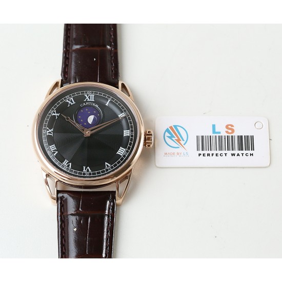 LS精品 2019新款卡地亚独家首发精品男士腕表全自动机械进口2824上下眼改月相(零故障)316L精钢表壳意大利进口牛皮表带配易用针扣 蓝宝石防刮玻璃直径:42mm 厚度12mm 12字位真日月星辰。30米防水‼️ LS精品 2019新款卡地亚独家首发精品男士腕表全自动机械进口2824上下眼改月相(零故障)316L精钢表壳意大利进口牛皮表带配易用针扣 蓝宝石防刮玻璃直径:42mm 厚度12mm 12字位真日月星辰。30米防水‼️