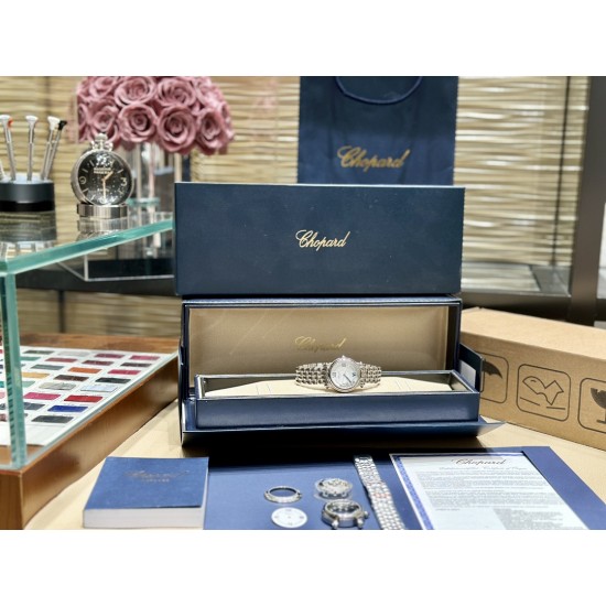 重工打造 耗时2年研发 重磅独家‼️Joie de Vivre自由流动的灵魂萧邦致敬1993年开山之作,经典全球限量1993枚Happy Sport the First。型号:278610-3001尺寸直径33毫米 重工打造 耗时2年研发 重磅独家‼️Joie de Vivre自由流动的灵魂萧邦致敬1993年开山之作,经典全球限量1993枚Happy Sport the First。型号:278610-3001尺寸直径33毫米