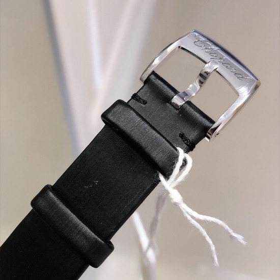 实拍 《YF》正品开模 新品推出 萧邦快乐钻278559-3003 采用手工丝绸带无法掩饰的奢华感 YF一直追求与原装一致 不胡乱修改任何原装没有的款式。 实拍 《YF》正品开模 新品推出 萧邦快乐钻278559-3003 采用手工丝绸带无法掩饰的奢华感 YF一直追求与原装一致 不胡乱修改任何原装没有的款式。