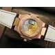 【PFF Factory2021牛年力作】V2升级版 【市场最高品质版本】百达.翡丽Patekphilippe运动系列(鹦鹉螺)5724(霸道总裁)升级版!1⃣️所有功能同正品(10字位动能显示,7字位日历和月相 4字位小秒针),和原装一样的带水平压纹图案,带荧光刻度 !2⃣️直径40毫米,904L精钢镀金,蓝宝石玻璃镜面。3⃣️5722和5724款的外钻为施华洛世奇钻,通透闪亮,气质非凡。在目前技术范畴内尽可能接近原装,此款腕表可以让您驾驭所有场合!PFF匠心之作 欢迎您的品鉴 【PFF Factory2021牛年力作】V2升级版 【市场最高品质版本】百达.翡丽Patekphilippe运动系列(鹦鹉螺)5724(霸道总裁)升级版!1⃣️所有功能同正品(10字位动能显示,7字位日历和月相 4字位小秒针),和原装一样的带水平压纹图案,带荧光刻度 !2⃣️直径40毫米,904L精钢镀金,蓝宝石玻璃镜面。3⃣️5722和5724款的外钻为施华洛世奇钻,通透闪亮,气质非凡。在目前技术范畴内尽可能接近原装,此款腕表可以让您驾驭所有场合!PFF匠心之作 欢迎您的品鉴
