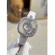 品牌：Chopard-萧邦最新款方形Happy Diamonds❤️瑞士原厂石英机芯 五颗快乐钻石在表盘自由流动  电镀18k金好货不等人哦～[机智]