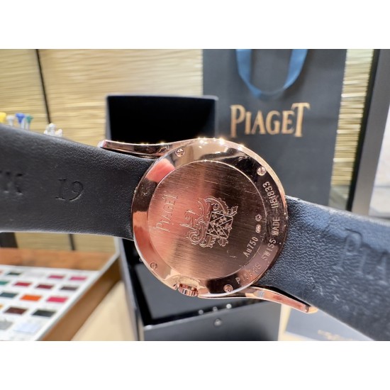 ZF出品 伯爵Limelight Gala腕表超级版,原装开模,修正现市面任何版本的不足!【精彩细节】腕表尺寸32mmX7mm1.ZF运用一流的壳套打磨工艺,诠释伯爵优雅气质。2.底盖的贵金属钢印清晰明朗,苍劲有力。3.底盖结构同步正品,采用双层防磁防震设计。4.采用定制版瑞士石英机芯,续航给力,走时稳健,零返修。5.镶饰60颗明亮式切割施华洛世奇美钻(约0.92克拉)。表扣镶饰单颗明亮式切割施华洛世奇美钻(约0.01克拉)动人线条衬托优雅气质 ZF出品 必属精品! ZF出品 伯爵Limelight Gala腕表超级版,原装开模,修正现市面任何版本的不足!【精彩细节】腕表尺寸32mmX7mm1.ZF运用一流的壳套打磨工艺,诠释伯爵优雅气质。2.底盖的贵金属钢印清晰明朗,苍劲有力。3.底盖结构同步正品,采用双层防磁防震设计。4.采用定制版瑞士石英机芯,续航给力,走时稳健,零返修。5.镶饰60颗明亮式切割施华洛世奇美钻(约0.92克拉)。表扣镶饰单颗明亮式切割施华洛世奇美钻(约0.01克拉)动人线条衬托优雅气质 ZF出品 必属精品!