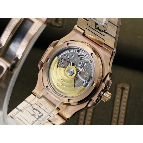 【PFF Factory新势力 新力作】V4最高升级版本 最高复刻 百达.翡丽PATEK PHILIPPE 优雅运动系列5711/1A鹦鹉螺!PFF震撼出品!钢表之王!1⃣️【机芯】全网最佳解毒方案,搭配百达.翡丽9015机改Cal.324自动上链一体机芯!精准稳定!2⃣️【表带】定制级人体工程学表带,钢带中珠是钻石型的,与正品相结合。3⃣️【直径】表壳尺寸40毫米,厚度仅9.0毫米,也与原装最接近。【PFF Factory】匠心之作 欢迎您的品鉴! 【PFF Factory新势力 新力作】V4最高升级版本 最高复刻 百达.翡丽PATEK PHILIPPE 优雅运动系列5711/1A鹦鹉螺!PFF震撼出品!钢表之王!1⃣️【机芯】全网最佳解毒方案,搭配百达.翡丽9015机改Cal.324自动上链一体机芯!精准稳定!2⃣️【表带】定制级人体工程学表带,钢带中珠是钻石型的,与正品相结合。3⃣️【直径】表壳尺寸40毫米,厚度仅9.0毫米,也与原装最接近。【PFF Factory】匠心之作 欢迎您的品鉴!