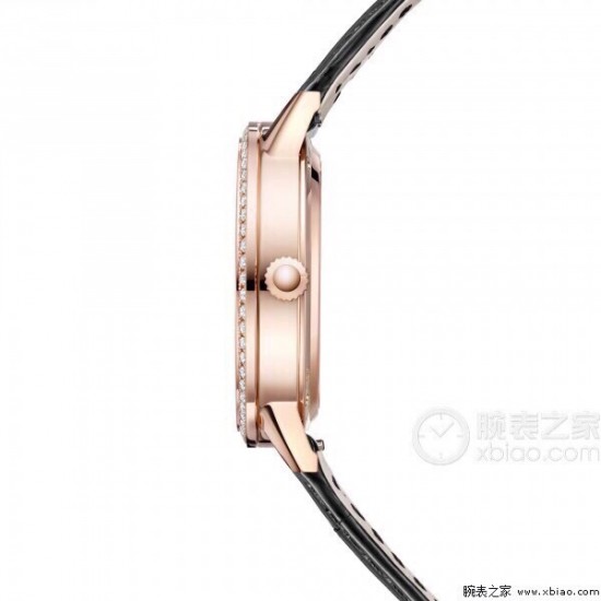 实拍 v18出品 狠货来袭 积家约会大师 最新日月星辰 烤蓝针 表盘:立体太阳纹路、镶钻表盘、台湾厂立体数字真!太阳月亮浮现出立体效果!壳套:珠宝镶钻表壳、316L精钢、深度防水!玻璃:采用蓝宝石水晶表镜针:瑞士进口烤蓝色针表带:美洲鳄鱼皮表带尺寸:直径33mm,厚度8.5mm机芯:瑞士进口机芯瑞士质量保证零0⃣返修 、深度防水! 实拍 v18出品 狠货来袭 积家约会大师 最新日月星辰 烤蓝针 表盘:立体太阳纹路、镶钻表盘、台湾厂立体数字真!太阳月亮浮现出立体效果!壳套:珠宝镶钻表壳、316L精钢、深度防水!玻璃:采用蓝宝石水晶表镜针:瑞士进口烤蓝色针表带:美洲鳄鱼皮表带尺寸:直径33mm,厚度8.5mm机芯:瑞士进口机芯瑞士质量保证零0⃣返修 、深度防水!
