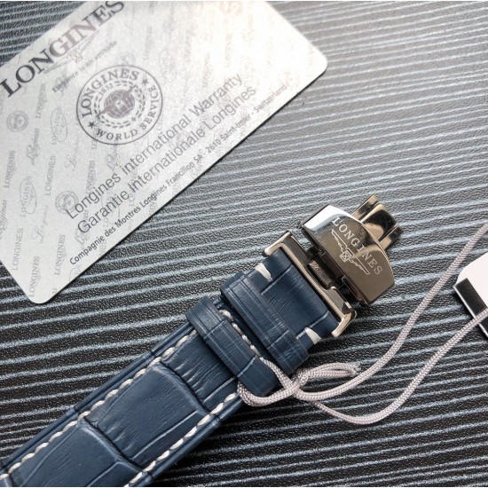 浪琴官网新品v2版本浪琴 LONGINES L33 名匠系列月相 市场上唯一一家官方1:1复刻版本，不惜成本[强]升级瑞机壳套字面，原装月相，区别市场普通版本 配置全自动机械机芯，316L精钢，蓝宝石镜面，尺寸39.5mm专柜同步，SJ出品让表又再次刷新高性价比的购表体验 三杰精致推荐男士机械腕表 SJ为你精心打造超真实实物图拍摄