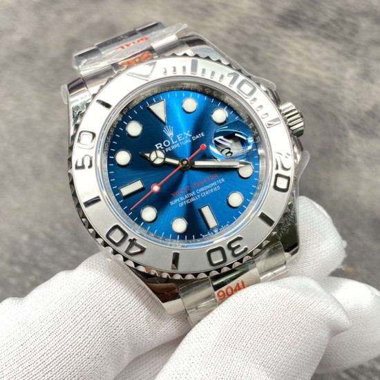 劳力士游艇系列,蓝色表盘!Yacht-Master超级进口904L游艇40mm系列 搭载2824机芯。升级细节:表带和表壳均为进口904钢铸造而成(打磨和抛光各个细节均非常细腻)手感十足.AR的圈口与正品一致的冲压下去(使之圈口与边缘无缝而且平整!904钢其它款式的圈口工艺也与正品一致,不需要再额外加工!字面的颜色和放射纹工艺与正品基本一致!并搭载正品海外代购包装物料 最强版904钢YM-游艇系列【tw出品 必属精品】出货实拍 劳力士游艇系列,蓝色表盘!Yacht-Master超级进口904L游艇40mm系列 搭载2824机芯。升级细节:表带和表壳均为进口904钢铸造而成(打磨和抛光各个细节均非常细腻)手感十足.AR的圈口与正品一致的冲压下去(使之圈口与边缘无缝而且平整!904钢其它款式的圈口工艺也与正品一致,不需要再额外加工!字面的颜色和放射纹工艺与正品基本一致!并搭载正品海外代购包装物料 最强版904钢YM-游艇系列【tw出品 必属精品】出货实拍