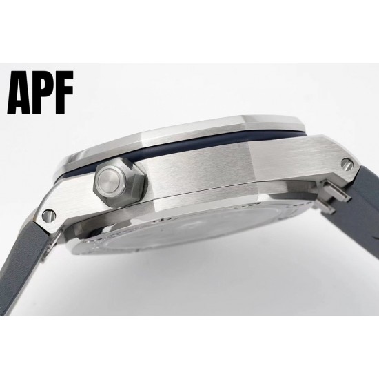 新配色到货 APF厂新款亮相专注 AP 爱彼 潜水表15720腕表 【购入原装拆机复刻】所有细节都同步原装 秒杀市面上同系列 1.搭载4308机芯同步原装7点位置摆轮，2.原装陶瓷旋入式表冠，10点位置表冠内部齿轮同步原装齿轮数量121个，完成原装调节手感一致效果。3.表带原装氟橡胶可替换式橡胶。4.表扣可替换原装可开口快拆。5.日历颜色同步原装配对字面颜色。6.全表字面内圈夜光采用瑞士C3夜光粉,在紫光灯下可以匹对原装发光效果达到乱真工艺。7.表盘工艺原装一样双层夹层日历窗口搭配蓝宝石微型放大镜。
