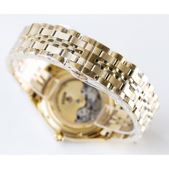 LS精品    劳力士Rolex[色][色]低调奢华[色]火爆开启上市，不显浮华的风格广受成功人士喜爱，逐渐深刻人心，并备受各界人士推重。工艺精湛，糅合尊贵、典雅和独特气质于一身，位列世界手表业之翘楚材料：316钢18k微纳米电镀金，直径41mm，进口820A机芯，28800每小时振荡次数，动力储备48小时，表带：316精钢表带，三度防水性能，返修率几乎为零，请君放心购