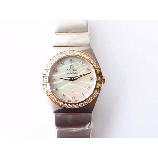 欧米茄 OMEGA 星座系列,27mm 石英腕表 ,表壳把管采用内六角旋入式把管,壳的耳位经过线切割慢走丝加工而出,通透十足,细节讲究! 欧米茄 OMEGA 星座系列,27mm 石英腕表 ,表壳把管采用内六角旋入式把管,壳的耳位经过线切割慢走丝加工而出,通透十足,细节讲究!
