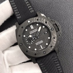 VS新品预售：2019日内瓦沛纳海新款：PAM979—PAM616的弟弟：全新碳纤维表盘。预售期间下单，额外获赠2019年沛纳海官方定制布带。数量不多，仅限首批客户。