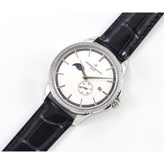【 VACHERON CONSTANTIN 】江诗丹顿 贵族的艺术品!搭配进口机芯(0返修)台湾厂进口316精钢塑造!字面采用3D油压鱼鳞纹技术,立体感十足,搭配意大利进口小牛皮!耗时6个月打造壳身 堪称完美无缺,尺寸41mm。耐磨防刮蓝宝石双卜玻璃!超强防水50米!江诗丹顿历经风雨一直以来都是销量冠军,独特而奢华的设计风格广受好评,是成功魅力人士的首选,怒荐! 【 VACHERON CONSTANTIN 】江诗丹顿 贵族的艺术品!搭配进口机芯(0返修)台湾厂进口316精钢塑造!字面采用3D油压鱼鳞纹技术,立体感十足,搭配意大利进口小牛皮!耗时6个月打造壳身 堪称完美无缺,尺寸41mm。耐磨防刮蓝宝石双卜玻璃!超强防水50米!江诗丹顿历经风雨一直以来都是销量冠军,独特而奢华的设计风格广受好评,是成功魅力人士的首选,怒荐!