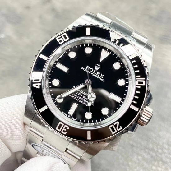 现货,可以秒发!劳力士124060 c厂出品,submariner 无历黑水鬼41mm直径,搭载一比一超级3230 动力72小时 无卡度机芯装饰 机芯及其稳定!904L精钢 /搭配ar厂钢带 !表盘使用市场独家锅盖字面 无面脚设计 ps:有面脚的成本低很多 !唯一做到指针夜光/字钉夜光 做到同色 因为都是第三方工厂加工+自购瑞士 c1+c3夜光粉 !字钉ip白金电镀颜色无限接近原装 clean陶瓷类配件 无需赘述! clean厂出品,出货实拍 现货,可以秒发!劳力士124060 c厂出品,submariner 无历黑水鬼41mm直径,搭载一比一超级3230 动力72小时 无卡度机芯装饰 机芯及其稳定!904L精钢 /搭配ar厂钢带 !表盘使用市场独家锅盖字面 无面脚设计 ps:有面脚的成本低很多 !唯一做到指针夜光/字钉夜光 做到同色 因为都是第三方工厂加工+自购瑞士 c1+c3夜光粉 !字钉ip白金电镀颜色无限接近原装 clean陶瓷类配件 无需赘述! clean厂出品,出货实拍