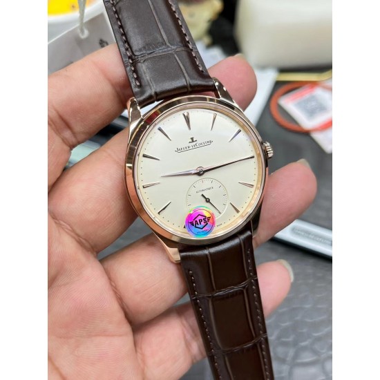 积家 大师系列/39mm*8.1mm超薄/搭载896全自动一体机械机芯！