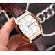 实物拍摄品牌：江诗丹顿 -Vacheron Constantin 酒桶型类型：[酷]男士腕表表壳：316精钢（做工优质）表带：进口小牛皮/316精钢（两种可选）机芯：原装进口8215全自动机械机芯（走时稳定）玻璃：高级强化镀膜镜面尺寸：直径41.5*43mm，厚度13mm