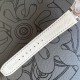 百达翡丽Nautilus 系列7010R最美鹦鹉螺。整个表盘、表壳以及标志性的“锚链式”表耳都采用全手工雪花密镶钻石,以优雅外观体现超卓工艺,美若冰晶,腕表中的“蓝血贵族”。采用32mm表径 上手贴合,进口石英机芯 走时精准,表壳采用不锈钢18k镀玫瑰金,表圈镶嵌46颗,搭配美洲鳄鱼皮表带。送礼自戴首选! 百达翡丽Nautilus 系列7010R最美鹦鹉螺。整个表盘、表壳以及标志性的“锚链式”表耳都采用全手工雪花密镶钻石,以优雅外观体现超卓工艺,美若冰晶,腕表中的“蓝血贵族”。采用32mm表径 上手贴合,进口石英机芯 走时精准,表壳采用不锈钢18k镀玫瑰金,表圈镶嵌46颗,搭配美洲鳄鱼皮表带。送礼自戴首选!