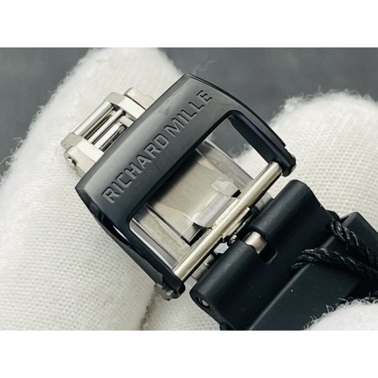 ZF2023再续历史篇章——理查德米勒RM035-2 V4版本携手ABD(All Black Department)国际知名理查德改装厂,耗时近四年,成就无限经典。【1】市面唯一拥有原装开模RM副本。壳身及把头均为轻盈的碳纤维打造。【2】不仅结构一致,包括装配的流程,方法和顺序于原版都是同步的。【3】经过漫长时间尝试,壳体上的碳纤花纹与正品保持一致。【4】ZF承诺每一只RM035-2均经过3巴防水检测。【5】定制版RM.RMUL3机芯,时轮和分轮随着对时而运动。ZF出品,必属精品,欢迎各位表友品鉴! ZF2023再续历史篇章——理查德米勒RM035-2 V4版本携手ABD(All Black Department)国际知名理查德改装厂,耗时近四年,成就无限经典。【1】市面唯一拥有原装开模RM副本。壳身及把头均为轻盈的碳纤维打造。【2】不仅结构一致,包括装配的流程,方法和顺序于原版都是同步的。【3】经过漫长时间尝试,壳体上的碳纤花纹与正品保持一致。【4】ZF承诺每一只RM035-2均经过3巴防水检测。【5】定制版RM.RMUL3机芯,时轮和分轮随着对时而运动。ZF出品,必属精品,欢迎各位表友品鉴!