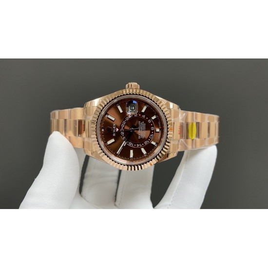 今日推荐劳力士 天行者 玫瑰金咖面 42mm 9002机 顶级品质 出货实拍✈️‏‍   ﻿ ﻿