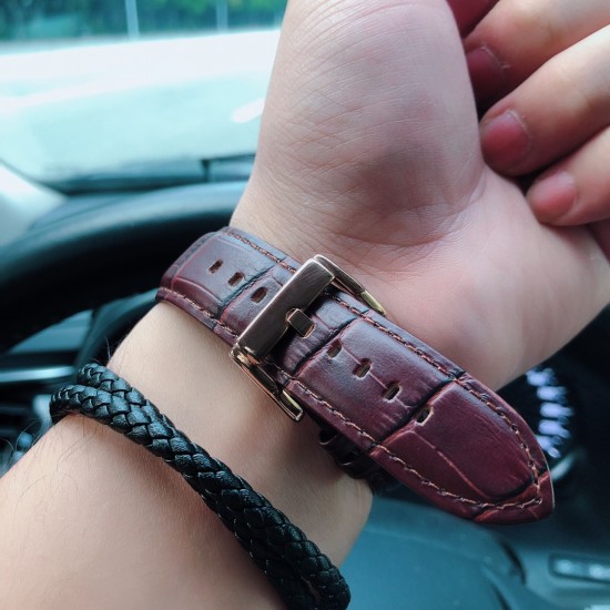 SJ出品 萧邦 Chopard X3 经典大明火珐琅表盘下搭载陀飞轮机芯 尺寸42mm*12mm 净化高清玻璃 头层小牛皮原装针扣 荣获瑞士官方天文台(COSC)认证和享负盛名的“日内瓦印记”(Poinon de Genve)品质徽号 三杰精致推荐男士机械腕表 SJ为你精心设计超真实实物图拍摄 SJ出品 萧邦 Chopard X3 经典大明火珐琅表盘下搭载陀飞轮机芯 尺寸42mm*12mm 净化高清玻璃 头层小牛皮原装针扣 荣获瑞士官方天文台(COSC)认证和享负盛名的“日内瓦印记”(Poinon de Genve)品质徽号 三杰精致推荐男士机械腕表 SJ为你精心设计超真实实物图拍摄