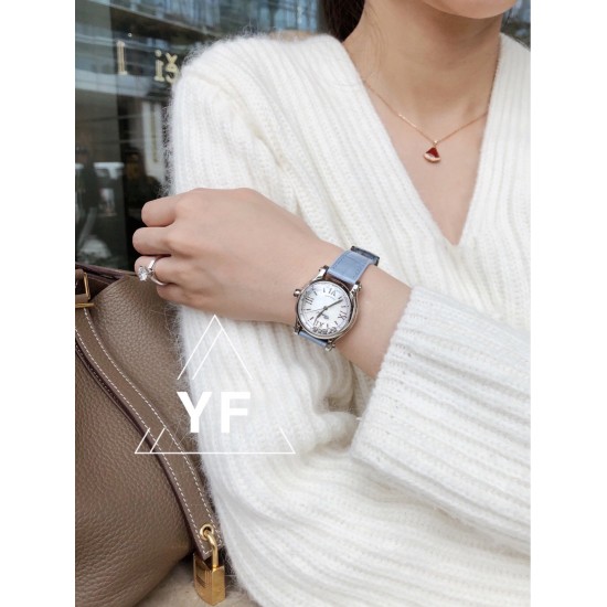 实拍《YF》萧邦(五钻小号无日历)HAPPY DIAMONDS 七彩圣诞主题 符合接下来圣诞跨年的气氛每一颗钻石都是最好的礼物 心向自由 与快乐不期而遇。 实拍《YF》萧邦(五钻小号无日历)HAPPY DIAMONDS 七彩圣诞主题 符合接下来圣诞跨年的气氛每一颗钻石都是最好的礼物 心向自由 与快乐不期而遇。
