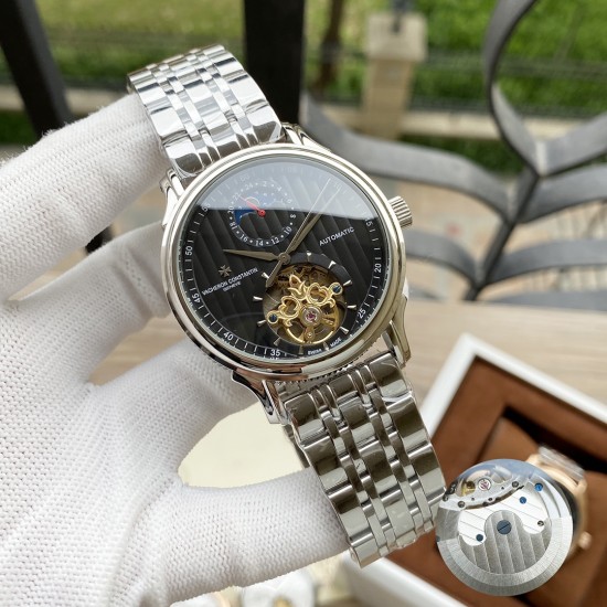 江诗丹顿 Vacheron Constantin 精品男士腕表,大飞轮搭载月相设计,尊贵大气,绅士风范,卓越品质,热卖全城。采用全自动机械机芯,顶级316精钢表壳表带,矿物质超强镜面,尺寸43*13 江诗丹顿 Vacheron Constantin 精品男士腕表,大飞轮搭载月相设计,尊贵大气,绅士风范,卓越品质,热卖全城。采用全自动机械机芯,顶级316精钢表壳表带,矿物质超强镜面,尺寸43*13