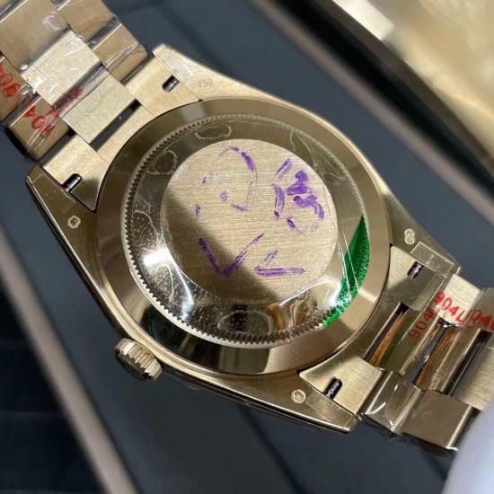 ROLEX 劳力士 星期日历型 “黑冰糖”～