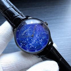 品牌：百达翡丽 PP Z2 全球限量版星云系列机芯：西铁城8215机芯（超级稳定）   材质：316精钢镜片：顶级蓝宝石 表带：意大利进口小牛皮尺寸：41mm*10.5mm防水：100米（可游泳佩戴）夜光：超级夜光由意大利Grald Genta耗时16个月，最终打造而成，打破手表的传统模式，让手表真正成为一件艺术品。