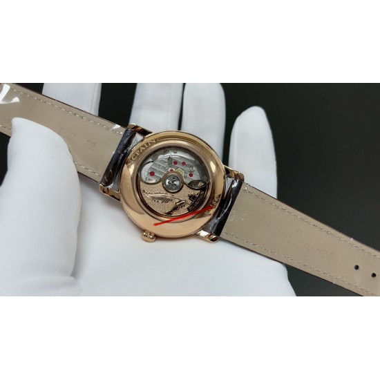 宝珀villeret 经典6654 全新V3升级版来咯从“芯”出发,去繁就简 让属于你的分秒瞬间更加完整! 升级亮点【机芯】1.全新进口Cal.6654机芯 摆幅28800 走时更精准2.升级秒针实心大中轴 同步正品3.烫金立体工艺月相盘4.对版后盖见光比例 宝珀6654 全新V3升级版——你值得拥有! 宝珀villeret 经典6654 全新V3升级版来咯从“芯”出发,去繁就简 让属于你的分秒瞬间更加完整! 升级亮点【机芯】1.全新进口Cal.6654机芯 摆幅28800 走时更精准2.升级秒针实心大中轴 同步正品3.烫金立体工艺月相盘4.对版后盖见光比例 宝珀6654 全新V3升级版——你值得拥有!