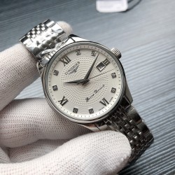 浪琴 LONGINES J21  浪琴百年纪念款 今日推荐 又是一款机芯质量耐用长达10年的原装进口8215机械机芯的好表 意大利进口小牛皮带 原装蝴蝶扣 39mm11mm 进口8215机心 瑞机壳套 原版复刻1比1  高端大气上档次 请认准独家品质