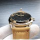 品牌:沛纳海--PANERAI 系列:PAM00425 类型:男士顶级腕表 机芯:全自机动械机芯 表壳:316L精表钢壳 镜面:矿强物化玻璃 皮带:进口真牛皮表带 三杰卓非越凡 尽显男士魅尺力寸:直径44mm 厚度16mm。 品牌:沛纳海--PANERAI 系列:PAM00425 类型:男士顶级腕表 机芯:全自机动械机芯 表壳:316L精表钢壳 镜面:矿强物化玻璃 皮带:进口真牛皮表带 三杰卓非越凡 尽显男士魅尺力寸:直径44mm 厚度16mm。