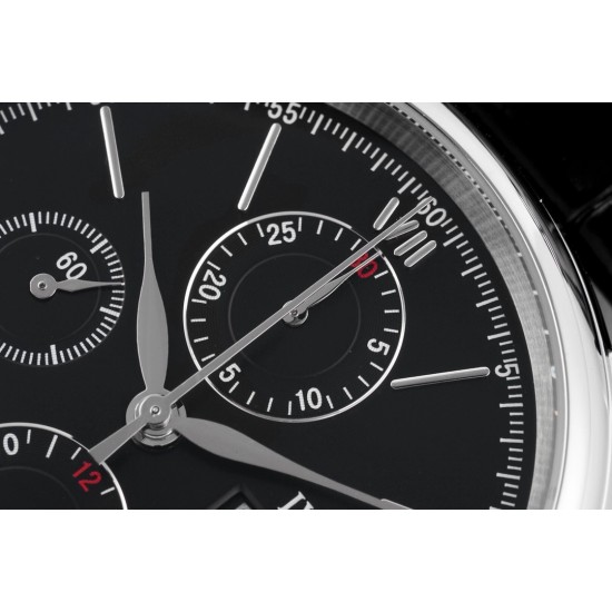TW倾情演绎【IWC万国波涛菲诺计时腕表】腕表尺寸42mmX13.5mm。完美同步正品,表壳以精钢材质打造,通过细致的抛光打磨之后呈现出细腻光泽,表耳弧度自然,与表壳完美融合,线条流畅,光泽闪耀。腕表内部搭载7750改原装Cal.79320自动机械机芯,实现所有功能与原装一致,密底设计,周年纪念徽标镌刻表底,采用意大利小牛皮搭配针扣,简单配戴,上手效果极佳!TW出品IWC波涛计时,生动诠释柏涛菲诺永不落幕的经典,欢迎各路表友品鉴 TW倾情演绎【IWC万国波涛菲诺计时腕表】腕表尺寸42mmX13.5mm。完美同步正品,表壳以精钢材质打造,通过细致的抛光打磨之后呈现出细腻光泽,表耳弧度自然,与表壳完美融合,线条流畅,光泽闪耀。腕表内部搭载7750改原装Cal.79320自动机械机芯,实现所有功能与原装一致,密底设计,周年纪念徽标镌刻表底,采用意大利小牛皮搭配针扣,简单配戴,上手效果极佳!TW出品IWC波涛计时,生动诠释柏涛菲诺永不落幕的经典,欢迎各路表友品鉴