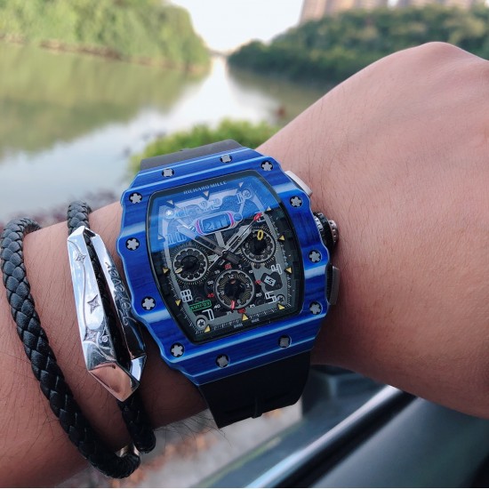 RichardMille 理查德•米勒 J11 (腕表型号:RM11-03)艺术提升了全新层次 顶级碳纤维壳套 搭载大日历 计时 飞返/逆跳多功能全自动机械机芯 进口橡胶表带 原装折叠扣 尺寸50X40mm展现着理查品牌的高端与经典!三杰精致推荐男士机械腕表 SJ为你精心打造超真实实物图拍摄 RichardMille 理查德•米勒 J11 (腕表型号:RM11-03)艺术提升了全新层次 顶级碳纤维壳套 搭载大日历 计时 飞返/逆跳多功能全自动机械机芯 进口橡胶表带 原装折叠扣 尺寸50X40mm展现着理查品牌的高端与经典!三杰精致推荐男士机械腕表 SJ为你精心打造超真实实物图拍摄