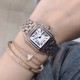 Cartier 卡地亚 猎豹 Panthre de Cartier华丽而不羁,线条流畅,柔软服帖于腕间,宛若在肌肤上翩翩起舞。独特的造型彰显成熟优雅、自信动人的女性形象。 Cartier 卡地亚 猎豹 Panthre de Cartier华丽而不羁,线条流畅,柔软服帖于腕间,宛若在肌肤上翩翩起舞。独特的造型彰显成熟优雅、自信动人的女性形象。