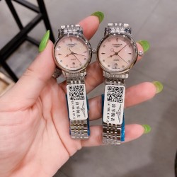 爆款浪琴女表316精钢表带 进口石英机芯（精准）耐磨蓝光玻璃。尺寸：女直径30mm厚10mm