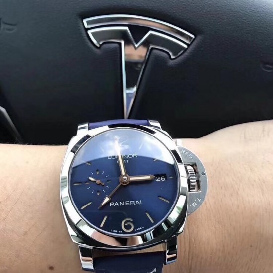 少量到货 VS 精品!沛纳海 PAM688 功能与441升级版一致!1、底盖与面玻璃一致升级蓝宝石9级2、修正与正品一致时针调历功能3、原装一致的异地GMT调时 少量到货 VS 精品!沛纳海 PAM688 功能与441升级版一致!1、底盖与面玻璃一致升级蓝宝石9级2、修正与正品一致时针调历功能3、原装一致的异地GMT调时