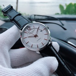 百达翡丽-PATEK PHILIPPE Y5 新品优雅时尚商务风搭载三针双日历设计 尊贵大气～绅士风范，高端矿物质防刮镜面玻璃，配置316L精钢表壳，耐磨316精钢表带/进口小牛皮表带，全自动进口机械机芯     尺寸：40mm11mm      巅峰之作超越平凡    三杰为你精致推荐男士臻品腕表 SJ精致传承真实效果 品质的保证！