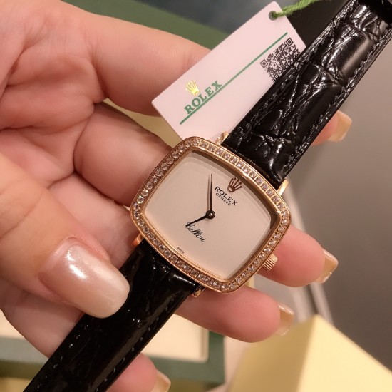 最新劳力士Rolex采用知名经典的设计将它重新呈现,品牌的三方联名创造了一个独特的系列,同时满足了手表和街头爱好者的高要求。尺寸3228mm 进口意大利小牛皮带,腕间流年,诠释你的美,就是如此简单! 最新劳力士Rolex采用知名经典的设计将它重新呈现,品牌的三方联名创造了一个独特的系列,同时满足了手表和街头爱好者的高要求。尺寸3228mm 进口意大利小牛皮带,腕间流年,诠释你的美,就是如此简单!