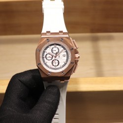 随机送迷彩橡胶带一副品牌：爱彼 Audemars Piguet系列：皇家橡树离岸型限量多功能机械腕表尺寸：44MM13MM机芯：复刻原装3126全自动机械机芯镜面：反炫光处理蓝宝石水晶玻璃材料：进口316精钢鑫表壳表带:   进口橡胶表带表扣:   原装针扣(H厂出品，市场最高版本，超高品质，超A做工，非市场普通货，硬汉必备神器)