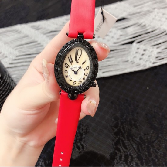 2019新款Breguet-宝玑那不勒斯皇后系列! 史上最强最美 绝对值得拥有的一款 拱桥弧形、表盘用天然白色珍珠母贝 阿拉伯数字时符 经典的蓝钢宝玑指针,完美复刻 那不勒斯皇后款 绝对的女神气质名媛款 最重要的是百搭得来不失少女心 必入款❗带上一秒变女神,各种派对,晚会,聚会,约会,发布会,让你BlingBling 2019新款Breguet-宝玑那不勒斯皇后系列! 史上最强最美 绝对值得拥有的一款 拱桥弧形、表盘用天然白色珍珠母贝 阿拉伯数字时符 经典的蓝钢宝玑指针,完美复刻 那不勒斯皇后款 绝对的女神气质名媛款 最重要的是百搭得来不失少女心 必入款❗带上一秒变女神,各种派对,晚会,聚会,约会,发布会,让你BlingBling