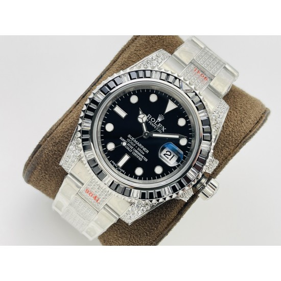 【VRS Factory2022墙裂推荐 市场最高版本】奢华大作,劳力士Rolex SUB潜航者后镶钻定制版!是奢华闪耀与永不退色的融合,更是经典潮流的不二之选!1⃣️【表壳】直径40MM。每一颗钻石/彩宝均来自奥地利(施华洛世奇原产地)经过严格的筛选,确保颜色,大小,火彩统一,专业珠宝镶嵌师精心镶嵌。2⃣️【表带】跟官网同步,904L蚝式钢完美还原坚固耐用的优良血统,效果可媲美原装。3⃣️【机芯】采用复刻界的机芯之王——搭配3135自动上旋机芯。VRS Factory匠心力作 敬请各路表友品鉴! 【VRS Factory2022墙裂推荐 市场最高版本】奢华大作,劳力士Rolex SUB潜航者后镶钻定制版!是奢华闪耀与永不退色的融合,更是经典潮流的不二之选!1⃣️【表壳】直径40MM。每一颗钻石/彩宝均来自奥地利(施华洛世奇原产地)经过严格的筛选,确保颜色,大小,火彩统一,专业珠宝镶嵌师精心镶嵌。2⃣️【表带】跟官网同步,904L蚝式钢完美还原坚固耐用的优良血统,效果可媲美原装。3⃣️【机芯】采用复刻界的机芯之王——搭配3135自动上旋机芯。VRS Factory匠心力作 敬请各路表友品鉴!