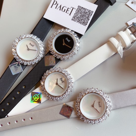 伯爵-PIAGET 全新高级珠宝系列,18K白金.玫瑰金,镶饰24颗马眼型切割美钻(约3.84克拉)是高级珠宝制作的一大挑战;钻石散发的耀眼光芒,皮带采用轻柔的缎面材质,与钻石造型形成优雅对比。原装尺寸31X7.8mm 伯爵-PIAGET 全新高级珠宝系列,18K白金.玫瑰金,镶饰24颗马眼型切割美钻(约3.84克拉)是高级珠宝制作的一大挑战;钻石散发的耀眼光芒,皮带采用轻柔的缎面材质,与钻石造型形成优雅对比。原装尺寸31X7.8mm