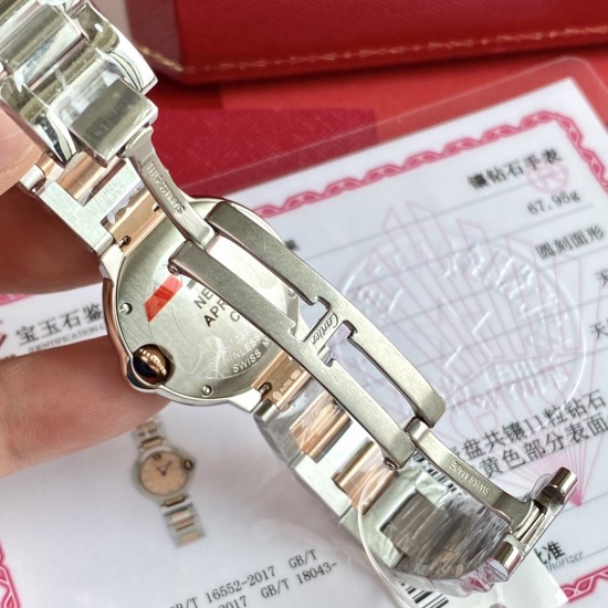 高端硬货。新款18K玫瑰金表到货!卡地亚真钻蓝气球欧洲渠道,每到年底国外很多代工都会流点这种很贵的表出来,同属石英机芯,28mm表盘,字面镶嵌11颗vs1.2真钻!每只都有国家机构出具的证书,确保每一块都是真材实料真钻石,参数具体详尽,远非市场那些假证书可比,每一张证书的检测编号都是唯一编号,一一对应,绝无重复,机构官方网站可查阅!这个价格买钻石都值,更不要说买这个牌子的表,没人会做这个亏本生意去仿,送礼是绝对赞到爆!要的速度了 高端硬货。新款18K玫瑰金表到货!卡地亚真钻蓝气球欧洲渠道,每到年底国外很多代工都会流点这种很贵的表出来,同属石英机芯,28mm表盘,字面镶嵌11颗vs1.2真钻!每只都有国家机构出具的证书,确保每一块都是真材实料真钻石,参数具体详尽,远非市场那些假证书可比,每一张证书的检测编号都是唯一编号,一一对应,绝无重复,机构官方网站可查阅!这个价格买钻石都值,更不要说买这个牌子的表,没人会做这个亏本生意去仿,送礼是绝对赞到爆!要的速度了
