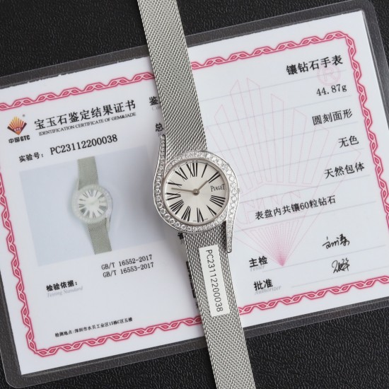 伯爵！表壳镶嵌60颗大小不一的明亮式切割钻石（约0.92克拉）持中国GTC检测机构证书，二维码联网可查询！