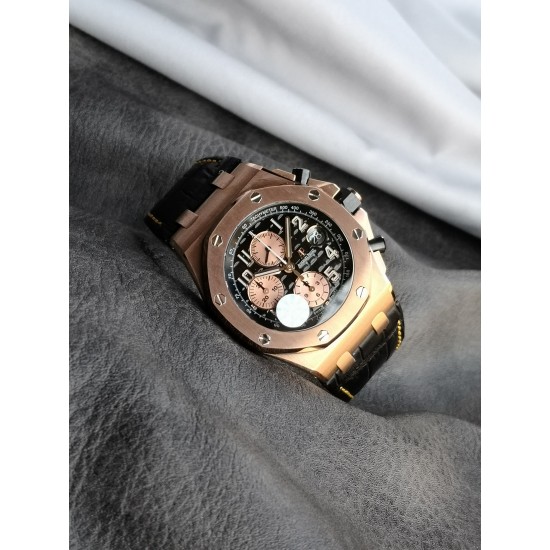 JF推荐:爱彼皇家橡树离岸型系列26470OR.OO.A002CR.02腕表,红金表壳,黑色表盘镌刻“Mga Tapisserie”超大型格纹装饰,搭配玫瑰金色副表盘,玫瑰金荧光立体时标和皇家橡树指针,黑色内表圈,3126型自动机械,42毫米。 JF推荐:爱彼皇家橡树离岸型系列26470OR.OO.A002CR.02腕表,红金表壳,黑色表盘镌刻“Mga Tapisserie”超大型格纹装饰,搭配玫瑰金色副表盘,玫瑰金荧光立体时标和皇家橡树指针,黑色内表圈,3126型自动机械,42毫米。