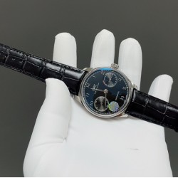 今日推荐IWC 万国  葡七 白壳黑 42mm  自动上链机械机芯 顶级品质 出货实拍✈️