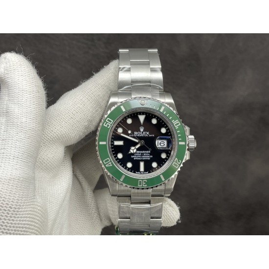 VS新款劳力士水鬼预售。41mm全新壳型正品开模(不是拿40mm壳改的),搭载全新3235机芯,72小时动能储存。没错,72小时。市面3235机芯,2824/2836实际动能储存时间在38小时左右,只能放一个晚上。全新3235机芯实测可放一个周末不停,真正的一劳永逸。首批享三年内配件五折升级服务,畅享无虑,升级无忧。 VS新款劳力士水鬼预售。41mm全新壳型正品开模(不是拿40mm壳改的),搭载全新3235机芯,72小时动能储存。没错,72小时。市面3235机芯,2824/2836实际动能储存时间在38小时左右,只能放一个晚上。全新3235机芯实测可放一个周末不停,真正的一劳永逸。首批享三年内配件五折升级服务,畅享无虑,升级无忧。